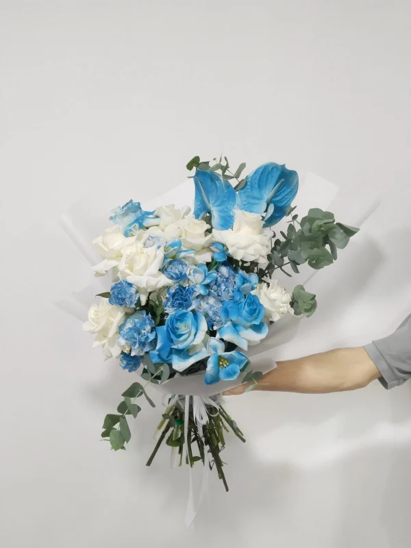 Blueberry Bliss Bouquet- Dubai Flower Shop near me