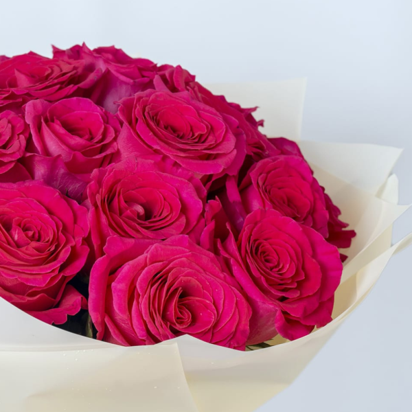 Fifty roses luxury Bouquet - Image 3