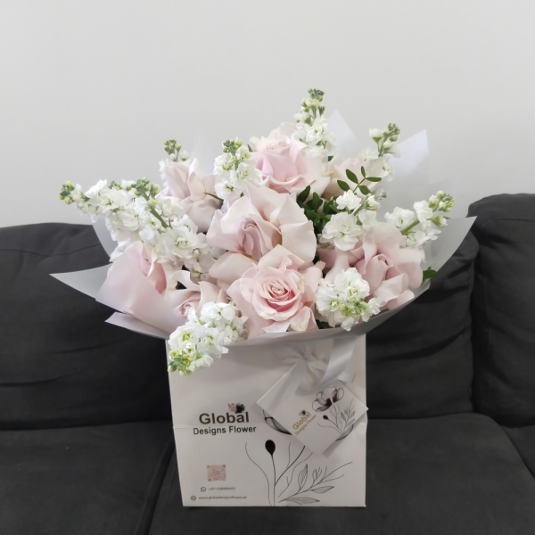 Pink Ombre Bouquet - Image 4