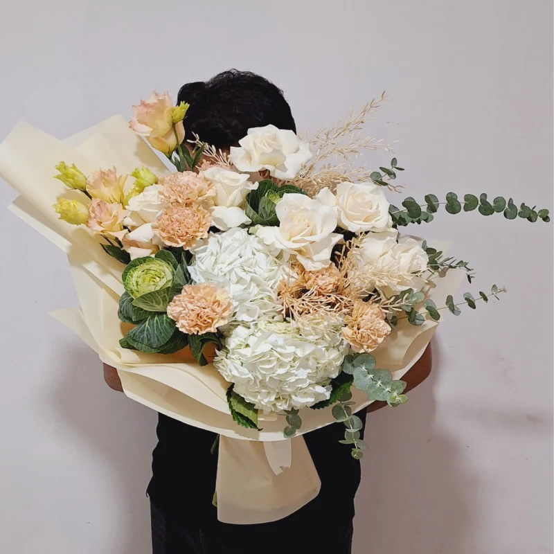 Peaches bridal bouquet