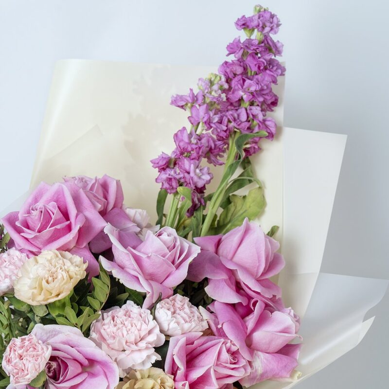 Sunset Flower Bouquet Delivery in Dubai - Image 3