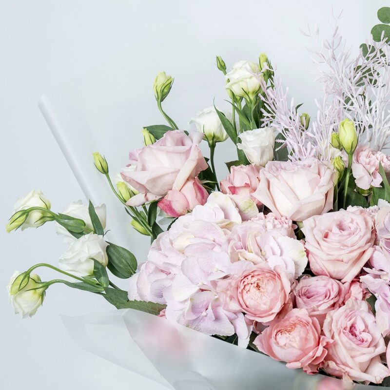 Pink Rose Bouquet - Image 2